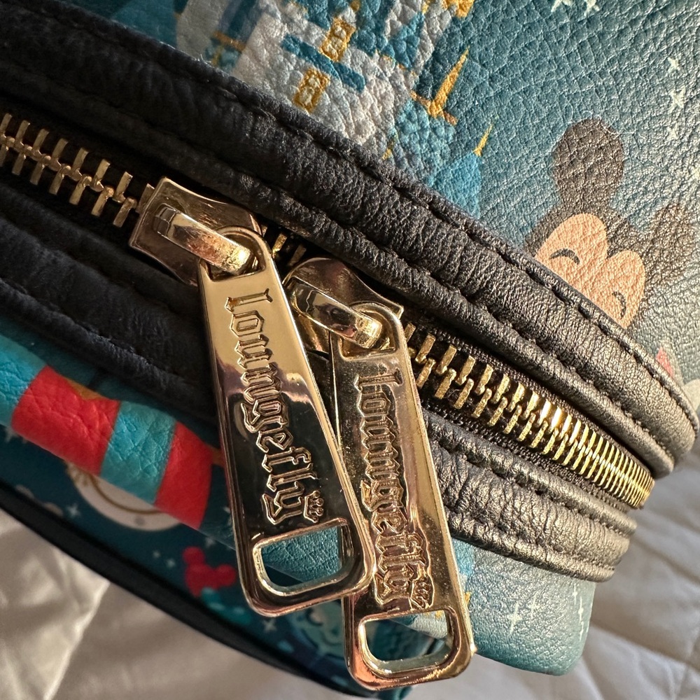disney parks loungefly backpack - Picture 6 of 9